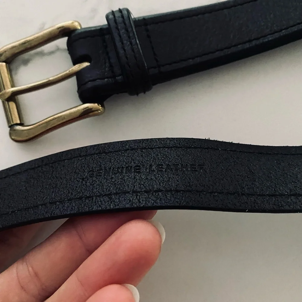 Polo Ralph Lauren Men's Black Leather Belt with Gold Buckle quite luxury